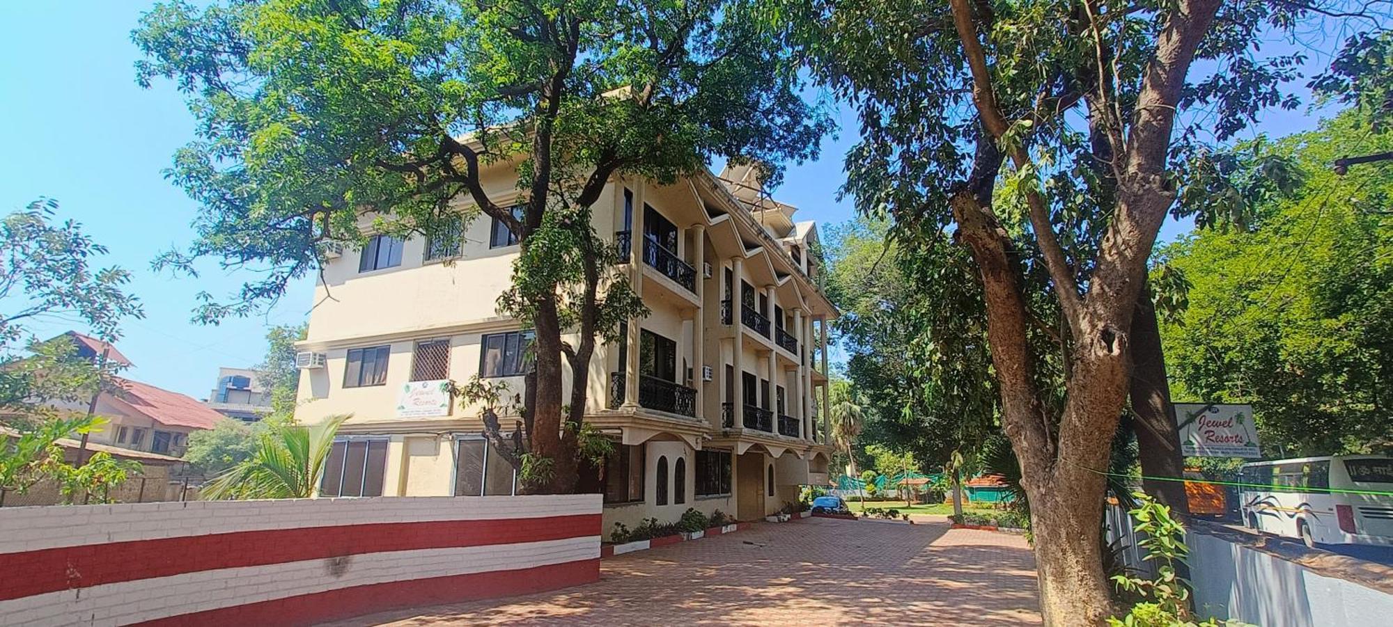 Jewel Resort Lonavala Exterior photo